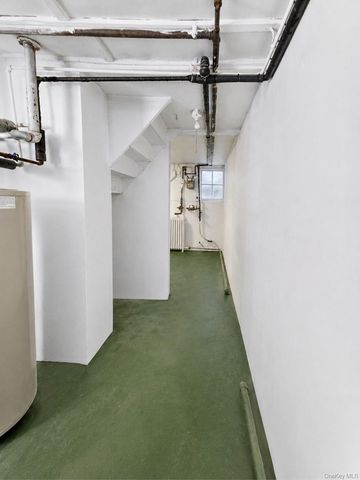20-42 41st Street, Astoria, NY 11105
