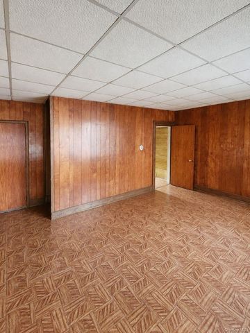20-42 41st Street, Astoria, NY 11105