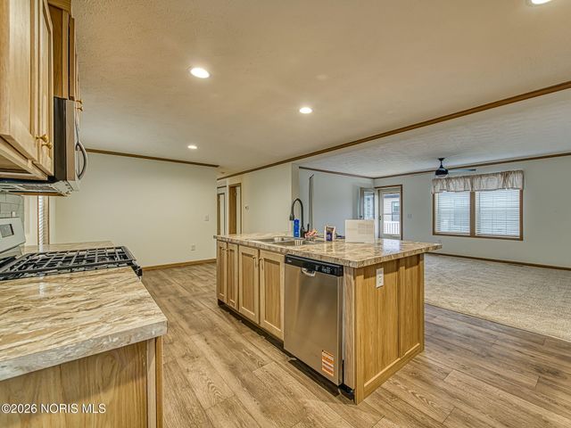 27484 Oregon Road, 198, Perrysburg, OH 43551