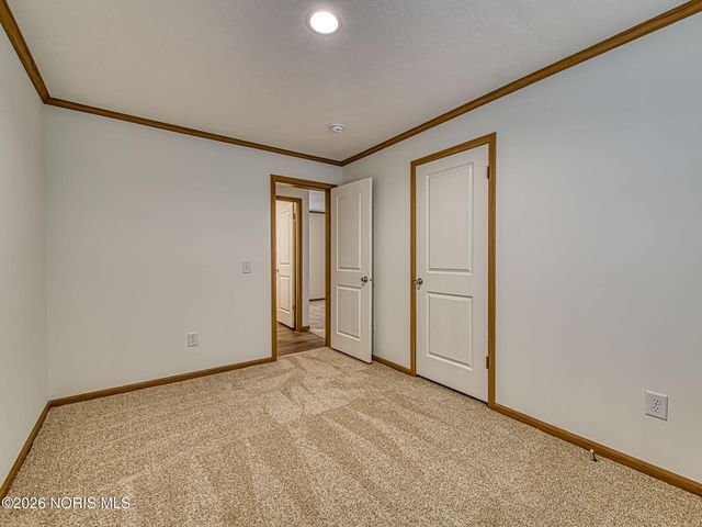 27484 Oregon Road, 198, Perrysburg, OH 43551