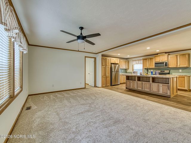 27484 Oregon Road, 198, Perrysburg, OH 43551