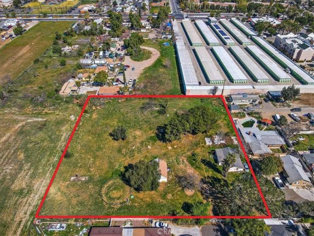 4077 Riverview, Riverside, CA 92509