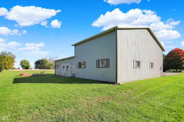 940 W 1090 N, Fountaintown, IN 46130
