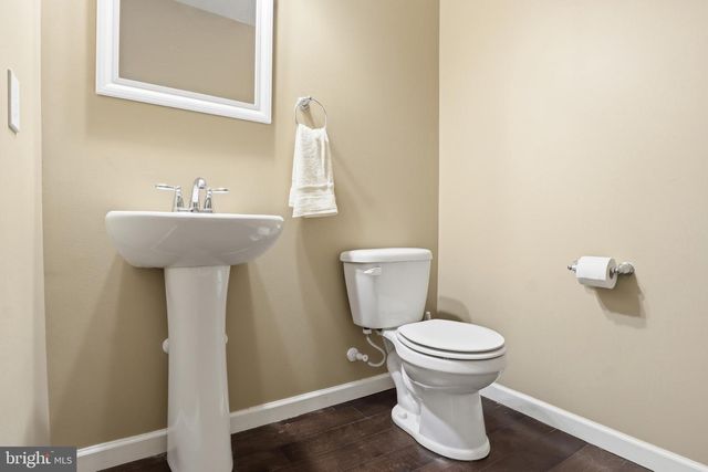 215 AZALEA DR, Windsor, PA 17366