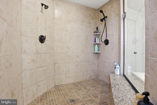 215 AZALEA DR, Windsor, PA 17366