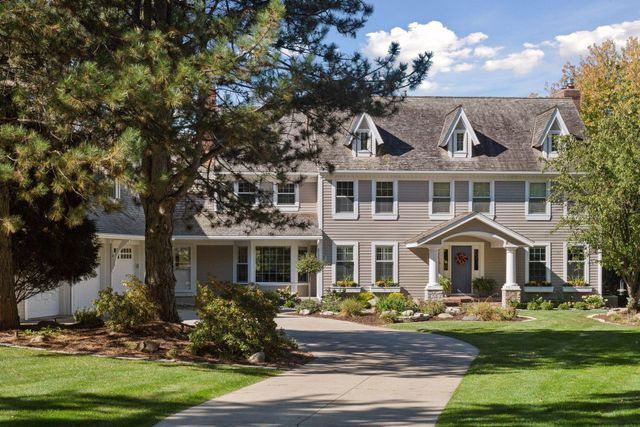 28140 Boulder Bridge Drive, Shorewood, MN 55331