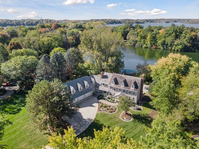 28140 Boulder Bridge Drive, Shorewood, MN 55331