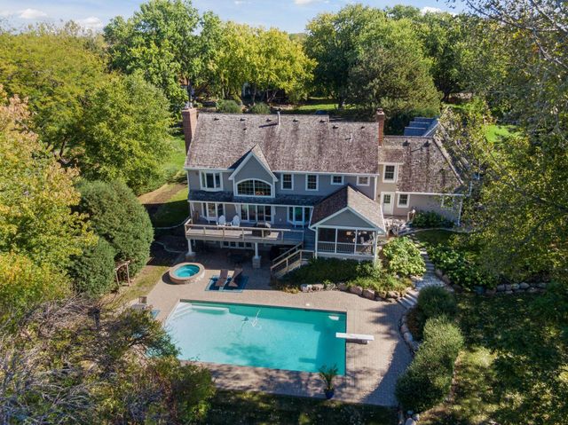 28140 Boulder Bridge Drive, Shorewood, MN 55331