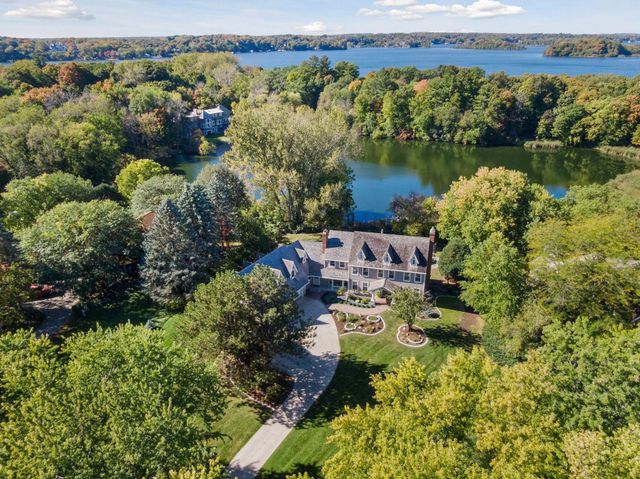 28140 Boulder Bridge Drive, Shorewood, MN 55331