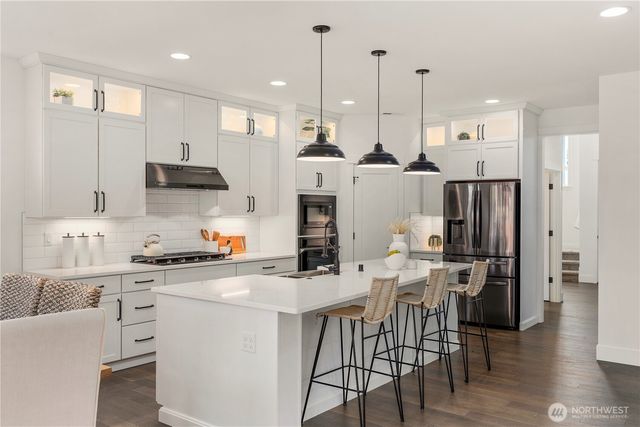 22026 81st Place W, Edmonds, WA 98026