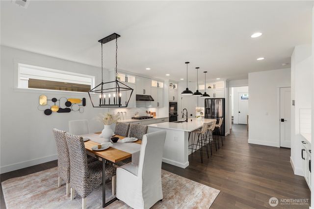 22026 81st Place W, Edmonds, WA 98026