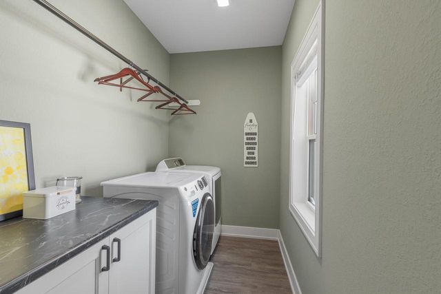 N54W23830 Limestone COURT, Sussex, WI 53089