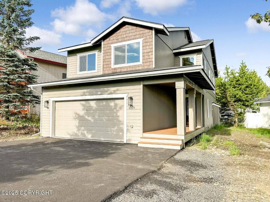 2529 Wesleyan Drive, Anchorage, AK 99508