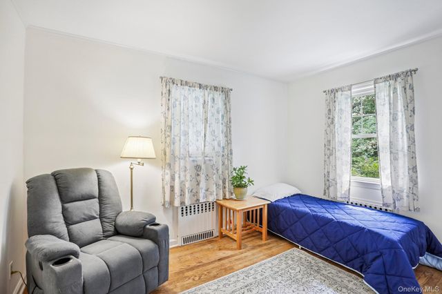 186 Chase Avenue, Yonkers, NY 10703