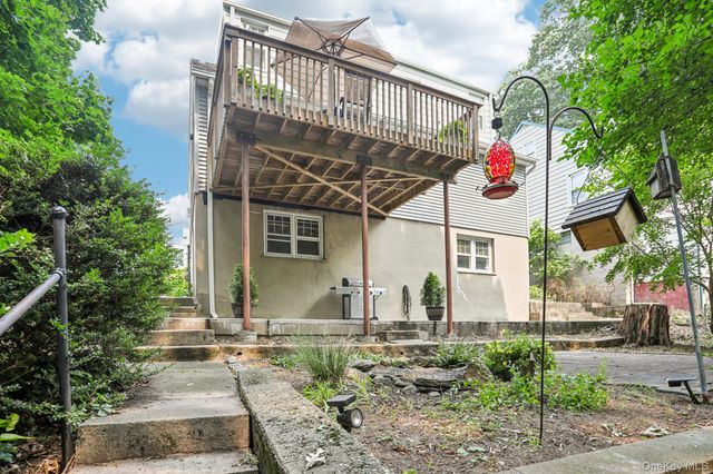 186 Chase Avenue, Yonkers, NY 10703
