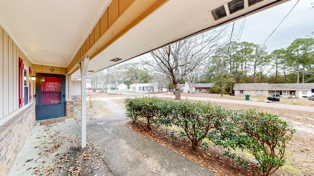 347 Sunny Acres Road, Ozark, AL 36360