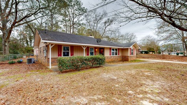 347 Sunny Acres Road, Ozark, AL 36360