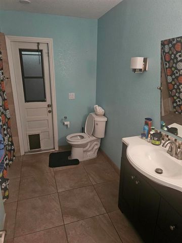 301 SW VIOLET Avenue, Port St. Lucie, FL 34983