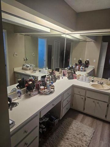 301 SW VIOLET Avenue, Port St. Lucie, FL 34983