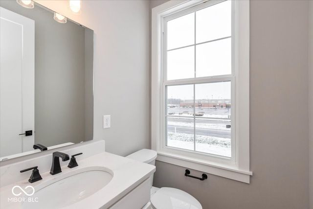 420 Elite Street, Westfield, IN 46074