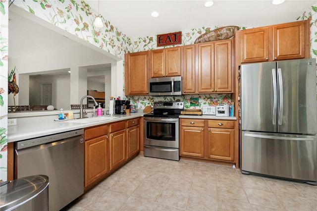 13136 SW PEMBROKE CIRCLE N, Lake Suzy, FL 34269