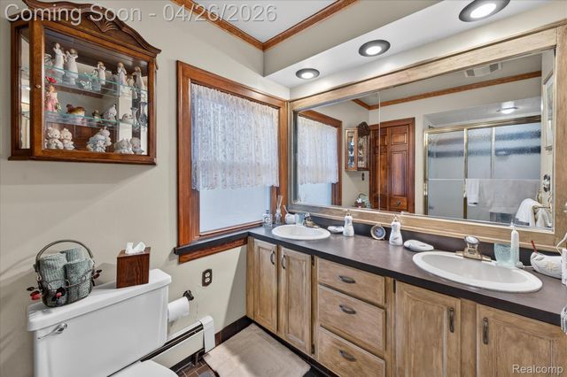 23121 Marlboro Street, Dearborn, MI 48128