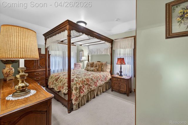 23121 Marlboro Street, Dearborn, MI 48128