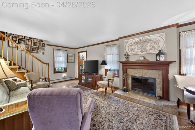 23121 Marlboro Street, Dearborn, MI 48128