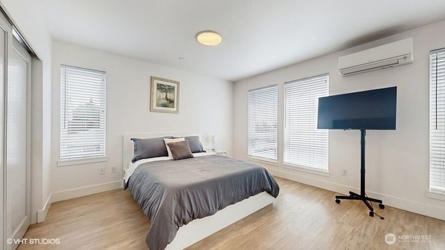 442 13th Avenue, Seattle, WA 98122