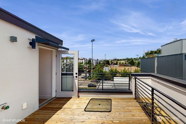 442 13th Avenue, Seattle, WA 98122