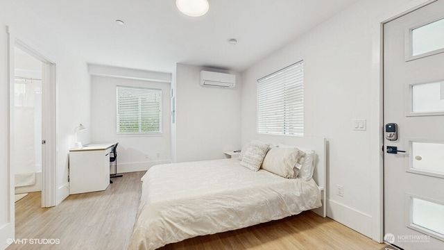 442 13th Avenue, Seattle, WA 98122