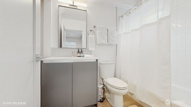 442 13th Avenue, Seattle, WA 98122