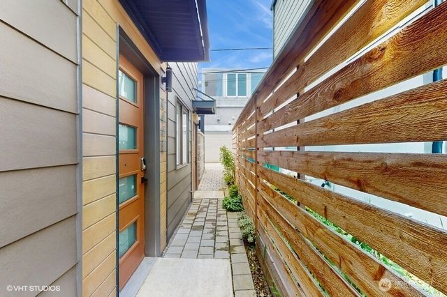 442 13th Avenue, Seattle, WA 98122