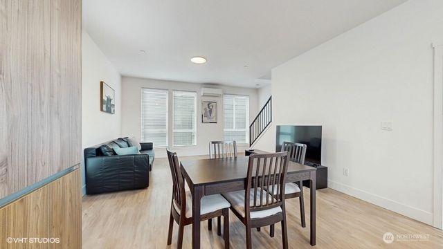 442 13th Avenue, Seattle, WA 98122