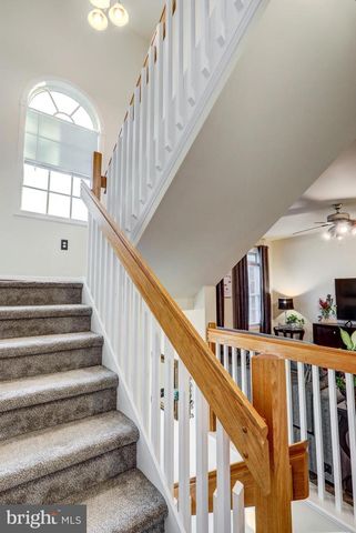 2111 FAIRVIEW ST, West Lawn, PA 19609