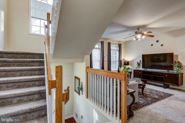 2111 FAIRVIEW ST, West Lawn, PA 19609