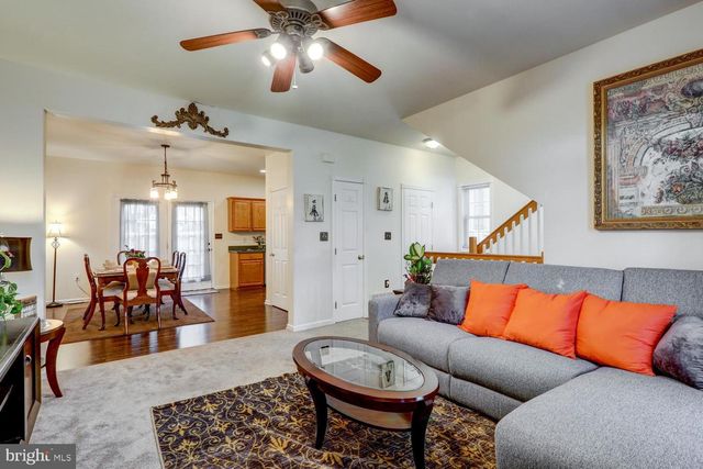 2111 FAIRVIEW ST, West Lawn, PA 19609