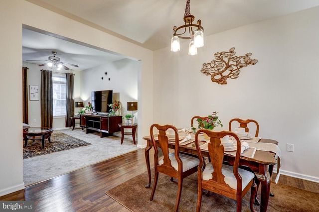 2111 FAIRVIEW ST, West Lawn, PA 19609