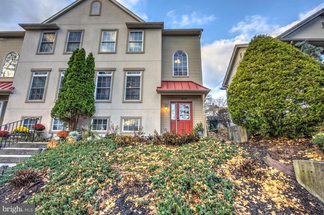 2111 FAIRVIEW ST, West Lawn, PA 19609