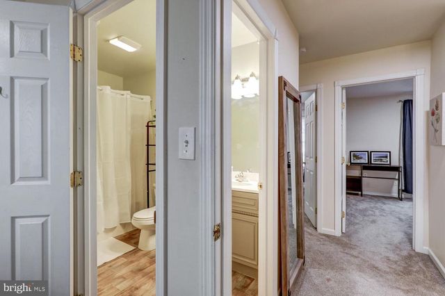 2111 FAIRVIEW ST, West Lawn, PA 19609