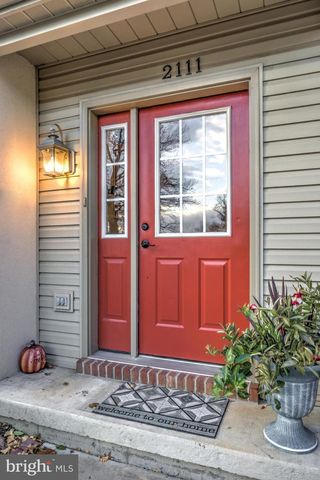 2111 FAIRVIEW ST, West Lawn, PA 19609
