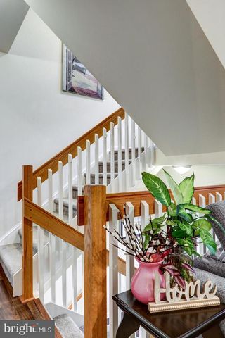 2111 FAIRVIEW ST, West Lawn, PA 19609