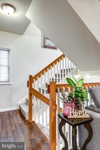 2111 FAIRVIEW ST, West Lawn, PA 19609