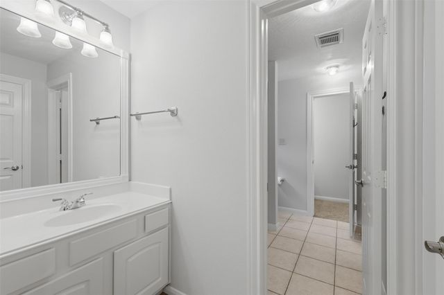 16215 Lakewood Grove Drive, Tomball, TX 77377