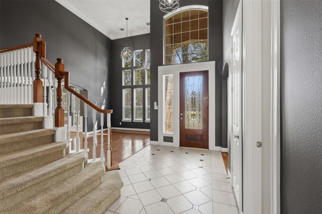 16215 Lakewood Grove Drive, Tomball, TX 77377