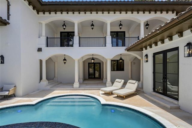 800 W 2ND AVENUE, Windermere, FL 34786