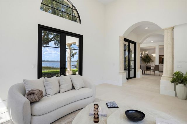 800 W 2ND AVENUE, Windermere, FL 34786