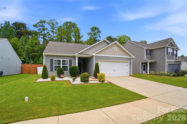 5221 Upton Place, Charlotte, NC 28215