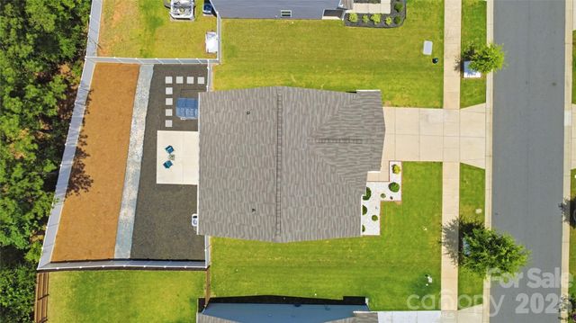 5221 Upton Place, Charlotte, NC 28215