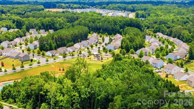 5221 Upton Place, Charlotte, NC 28215
